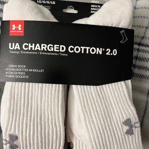 Under armour mens or ladies crew socks